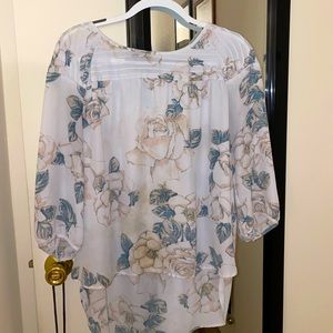 LC Lauren Conrad 3/4 Sleeve White Flower Blouse